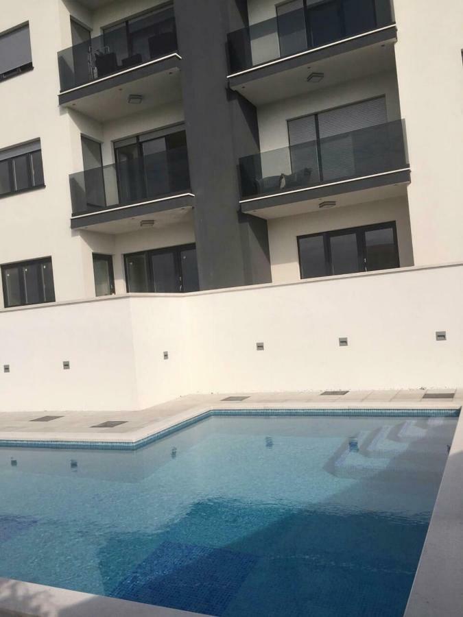 טרוגיר Apartment Marina מראה חיצוני תמונה