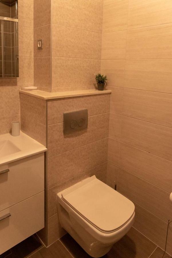 טרוגיר Apartment Marina מראה חיצוני תמונה